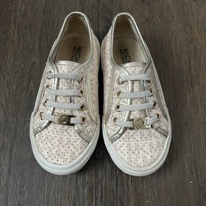 Michael Kors shoes size 10T